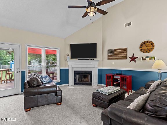 4th image of 5812 Woodduck Circle