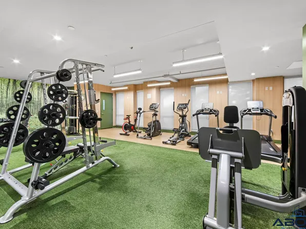 100 Lenox Road image 10 of 22