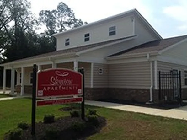 103 Lester St #103, Batesville, MS 38606