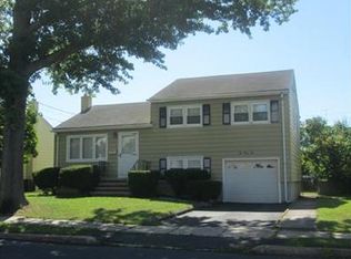 635 Colonial Arms Rd, Union, NJ 07083