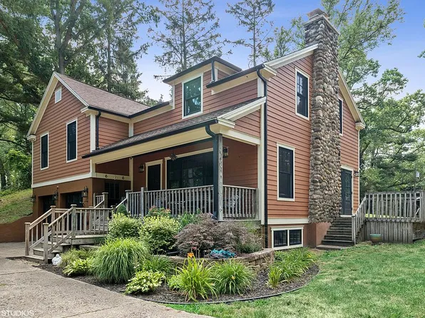 2946 Mount Clair Way, Long Beach, IN 46360