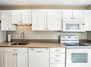 168 Laurelwood Dr UNIT 168, Hopedale, MA 01747