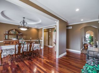 12215 Saint Andrews Pl, Sellersburg, IN 47172