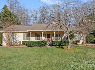 6832 Newhall Rd, Charlotte, NC 28270