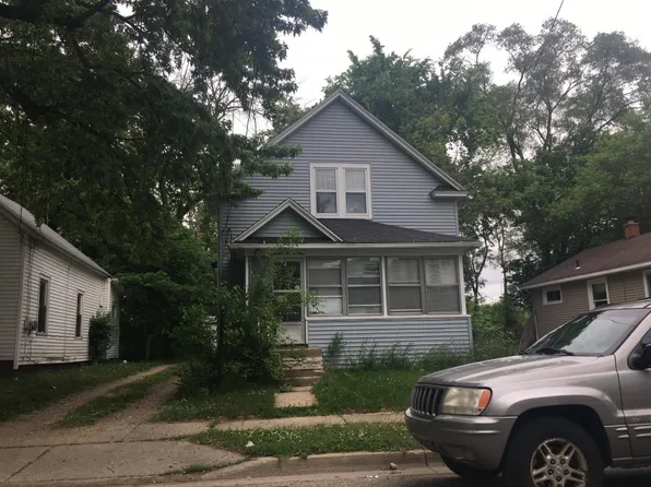 1841 Vanzee St, Kalamazoo, MI 49001