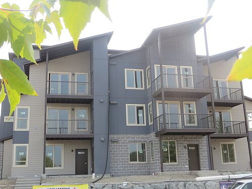 5th image of 20227 77th Ave NE #G304