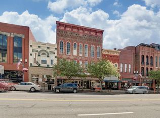 30 N Sandusky St #B, Delaware, OH 43015
