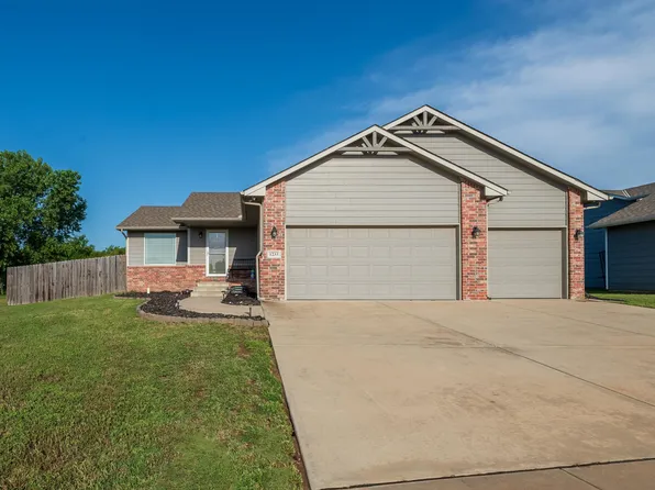 1233 S Ward Pkwy, Haysville, KS 67060