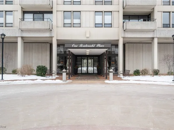 1 Lakeshore Blvd, Cleveland, OH 44108