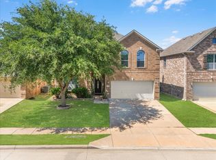 1725 Birds Eye Rd, Fort Worth, TX 76177