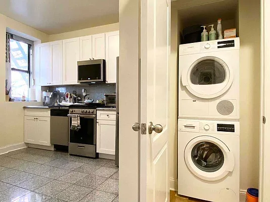 Rented by Compass | media 1