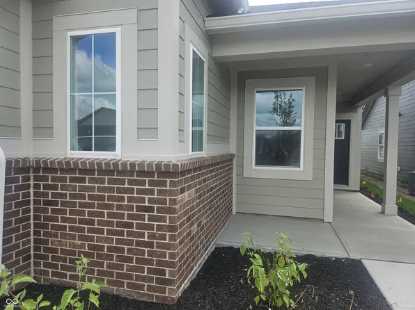 165 Brunson St, Westfield, IN 46074