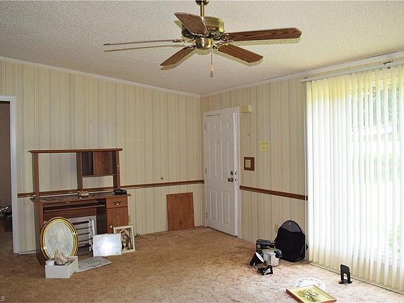 2nd image of 310 Red Oak Dr