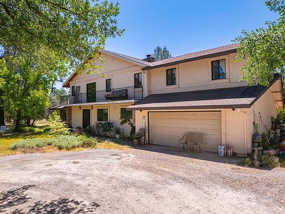 3rd image of 16440 Acero Dr