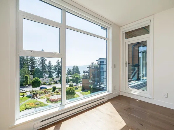 14855 Thrift Ave #509, White Rock, BC V4B 2J6
