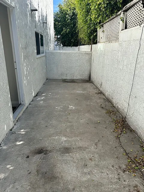 Redondo Palms — Photo 3