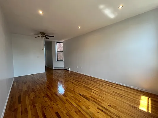 Rented by JAY MICHELLE REALTY LLC | media 5