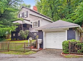 1301 Ravine St, Homestead, PA 15120