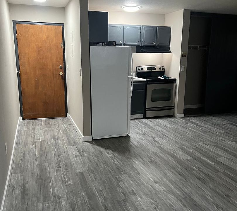 2nd image of 3320 Grand Ave S #102