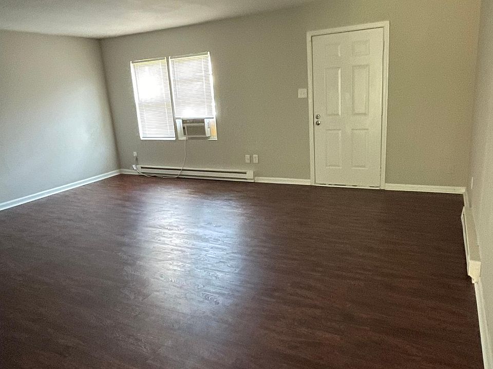 1st image of 2803 Sunrise Ave