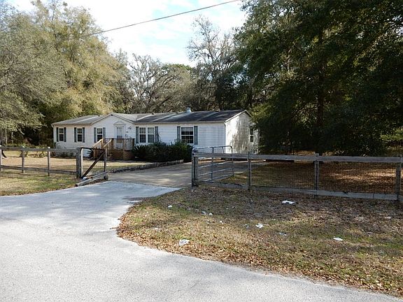 5th image of 1401 NW 119th Ct
