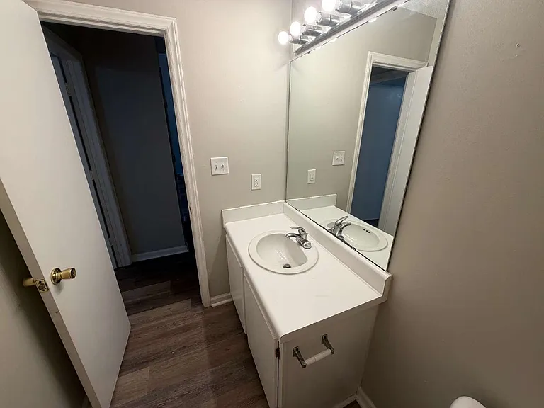 2601 Richard Dr #B — Photo 15