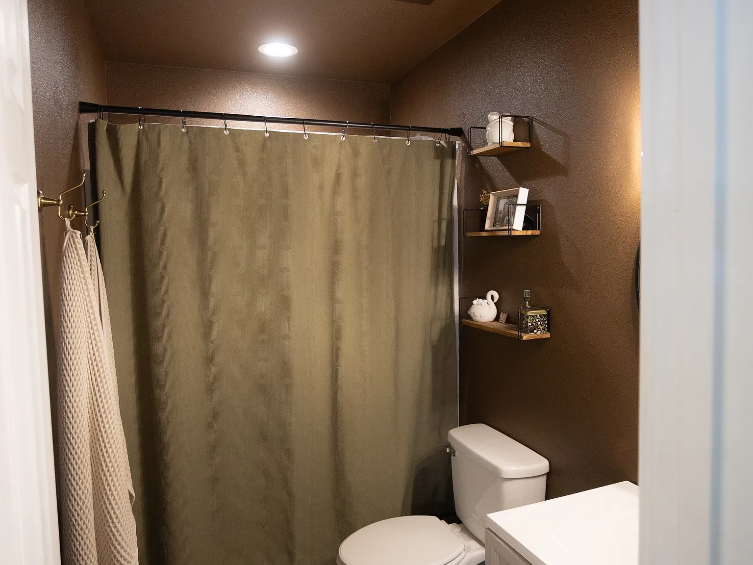 3 bed, 1160 sqft, $1,595 — Photo 4