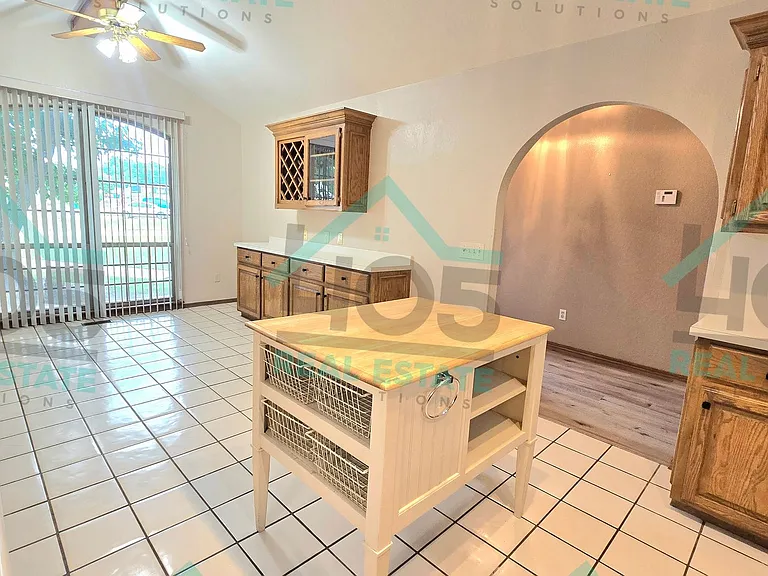 9904 Fox Fair Holw — Photo 6