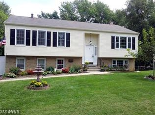 15221 Apricot Ln, Gaithersburg, MD 20878