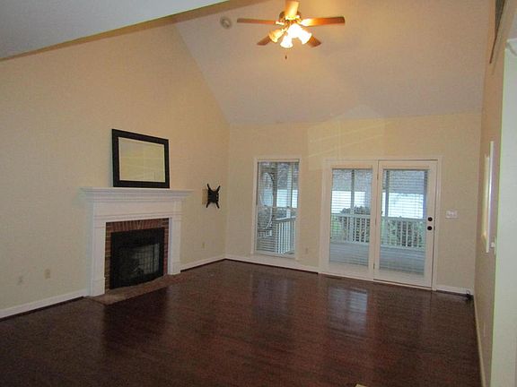 4th image of 1815 Raven Hill Ct