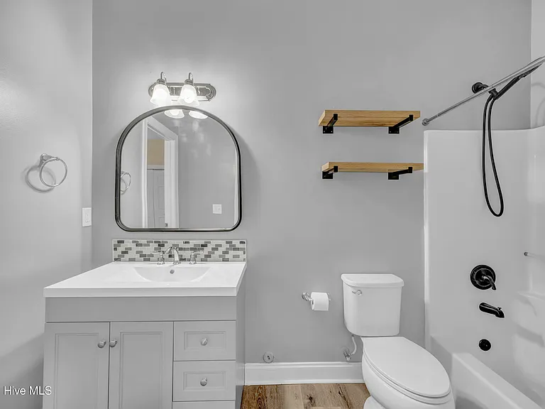 3234 Belmont Cir — Photo 14