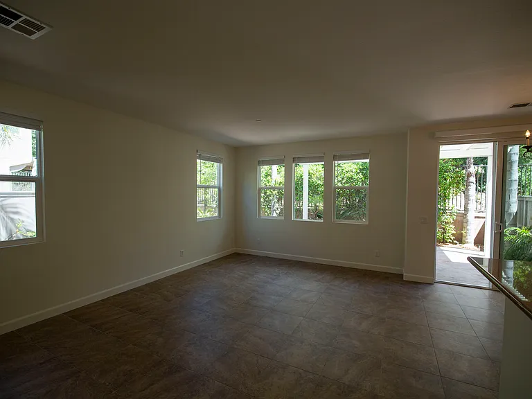 271 Trilogy St — Photo 3