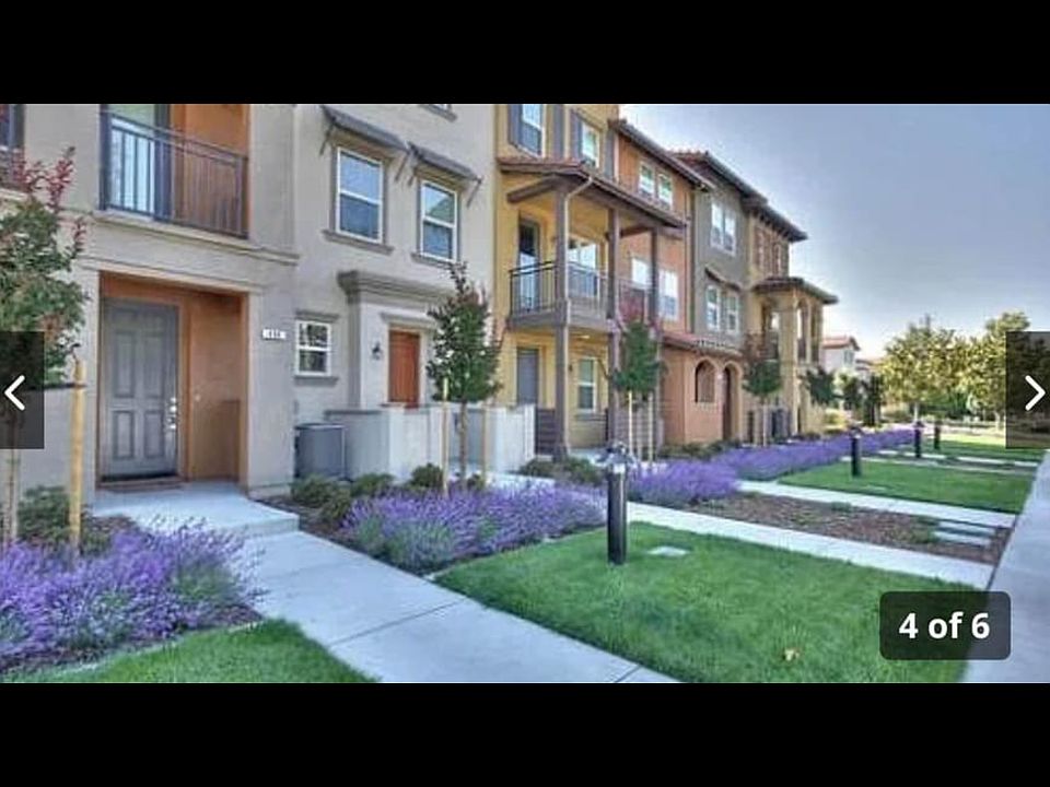 2nd image of 472 Rialto Pl #472