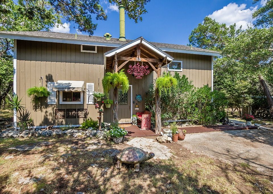 1st image of 18 Stone Creek Cir