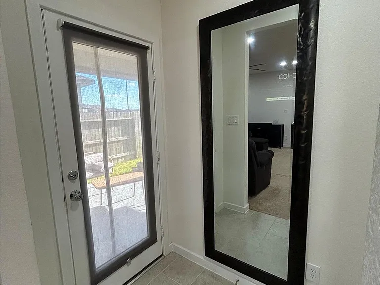 7822 Wyndham Harbor Ct — Photo 21