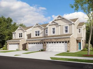 7246 Grandway Dr #15, West Chester, OH 45069