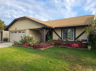 2410 W Flora St, Santa Ana, CA 92704