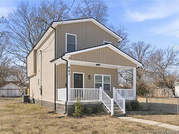 2nd image of 807 Fulton Drive