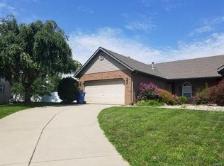 355 Radcliff Rd, Shiloh, IL 62221