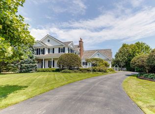 1091 Olmsted Dr, Lake Forest, IL 60045