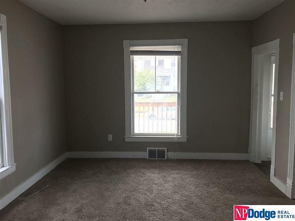 2nd image of 4825 S 22nd St