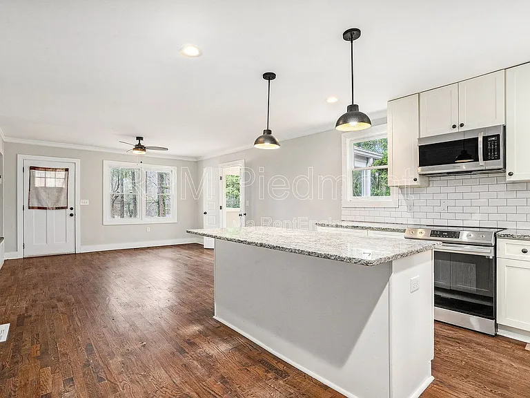 1788 Dodson Dr SW — Photo 8
