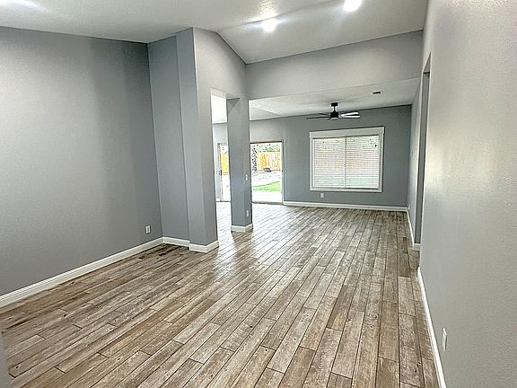 5th image of 22581 Gierson Ave