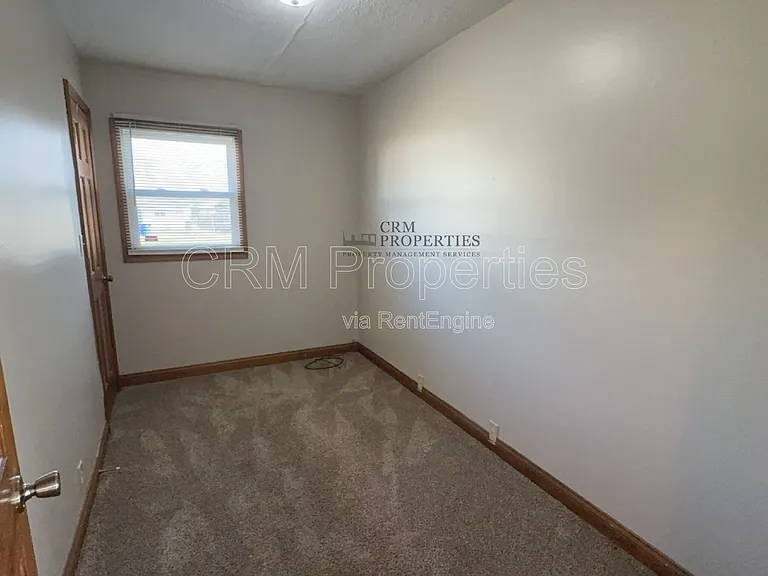 1504 N Philips St — Photo 11