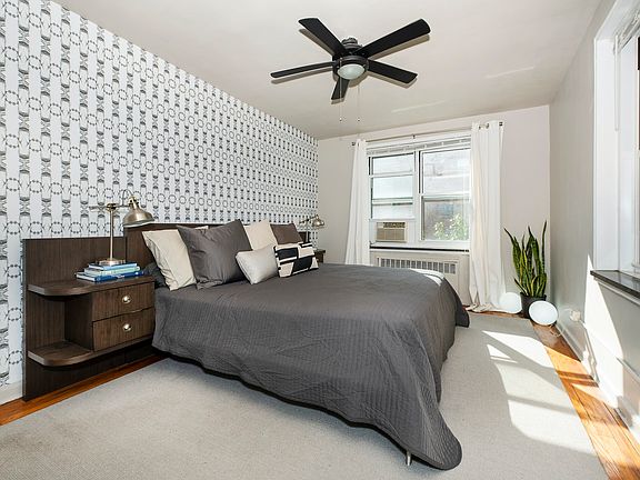 3rd image of 34-15 74th St APT 4M