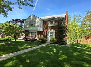 3309 Forest Rd, Bethel Park, PA 15102