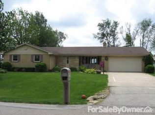 1266 W Exore Ln, Kankakee, IL 60901