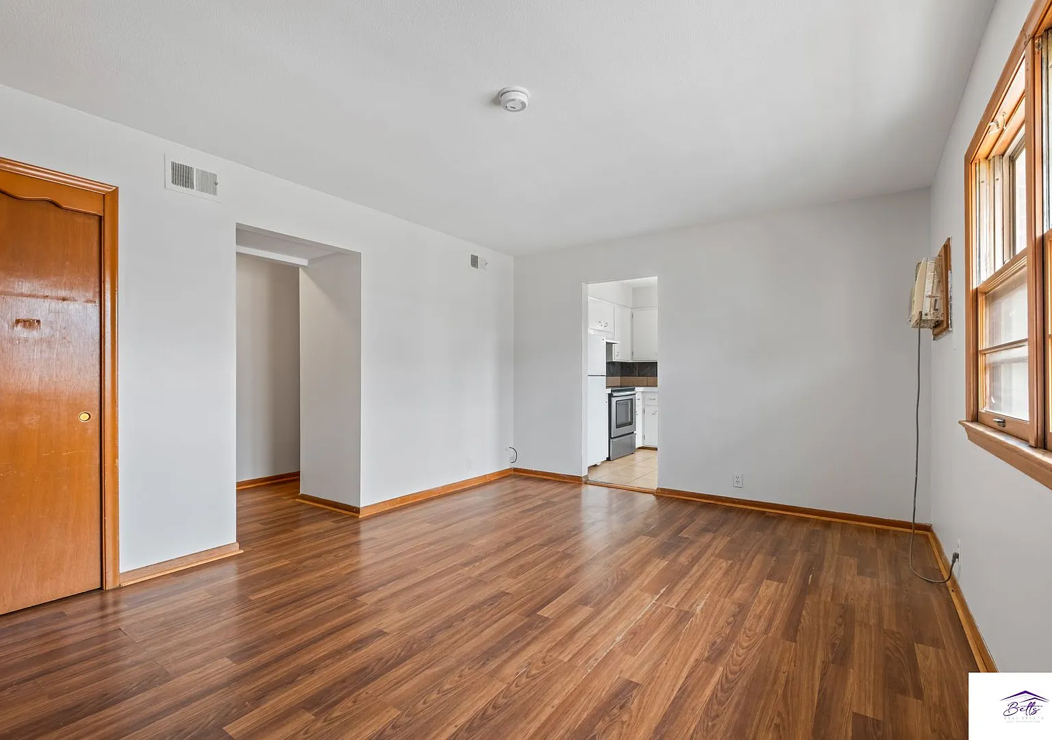 1021 Apartments — Photo 2