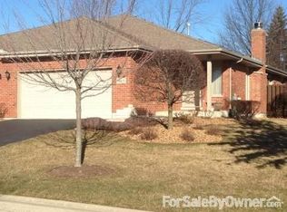 10410 San Luis Ln, Orland Park, IL 60467