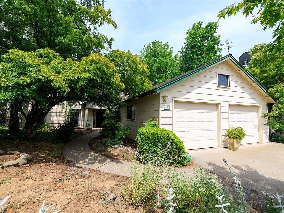 1st image of 49 Black Pine Way